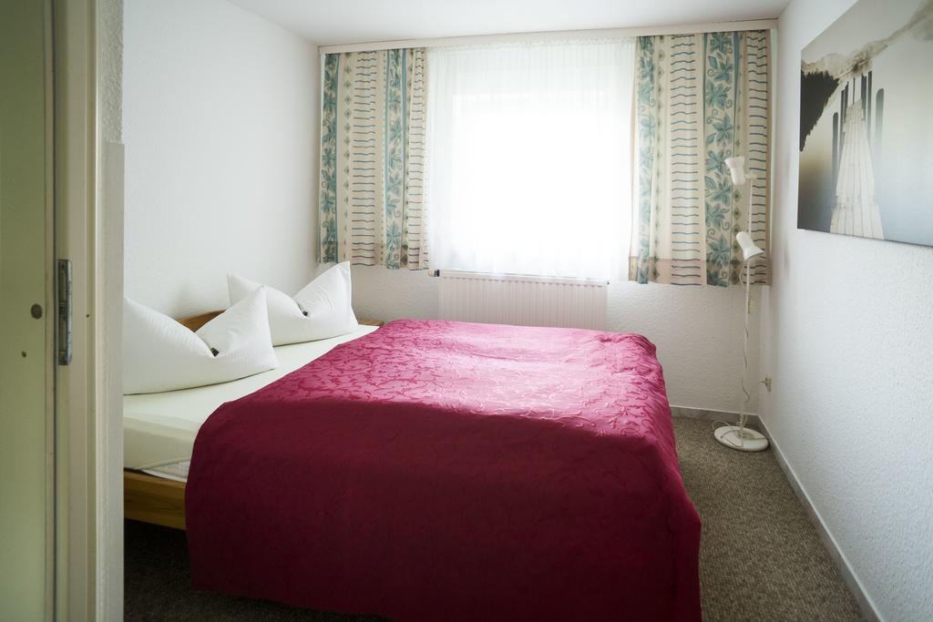 Das Fritz Hotel Schwerin Schoene Lage Im Gruenen Mit Regionaler Kueche Kostenfreien Parkplaetzen Und E Ladestation Phòng bức ảnh