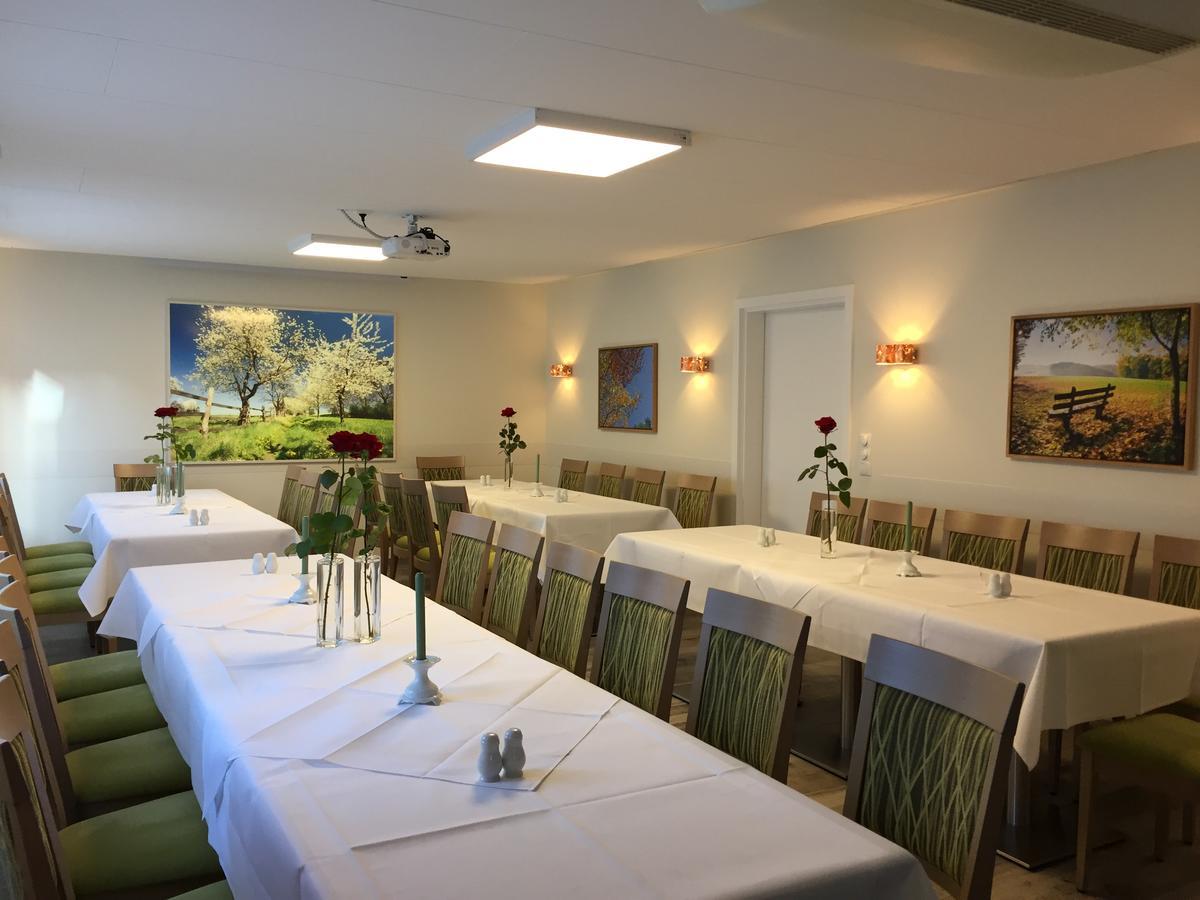Das Fritz Hotel Schwerin Schoene Lage Im Gruenen Mit Regionaler Kueche Kostenfreien Parkplaetzen Und E Ladestation Ngoại thất bức ảnh