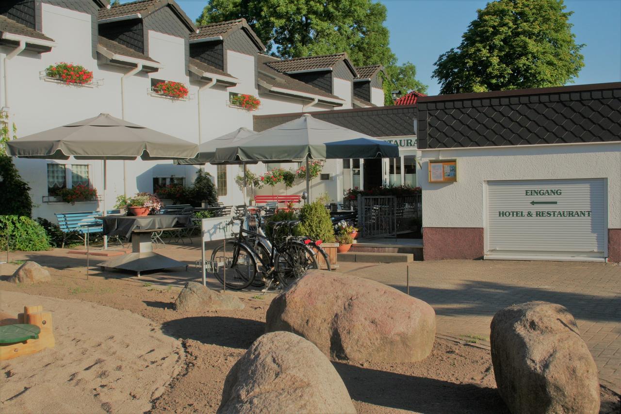 Das Fritz Hotel Schwerin Schoene Lage Im Gruenen Mit Regionaler Kueche Kostenfreien Parkplaetzen Und E Ladestation Ngoại thất bức ảnh
