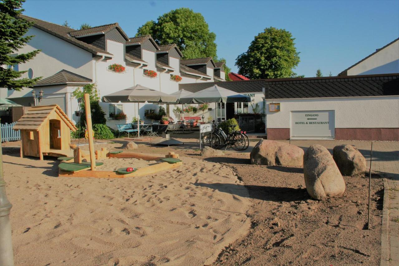 Das Fritz Hotel Schwerin Schoene Lage Im Gruenen Mit Regionaler Kueche Kostenfreien Parkplaetzen Und E Ladestation Ngoại thất bức ảnh
